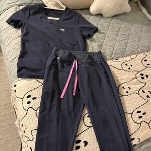 Figs Dark Blue Scrub Set